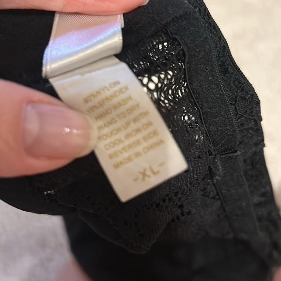 Lace bandeau bra - Picture 2 of 3